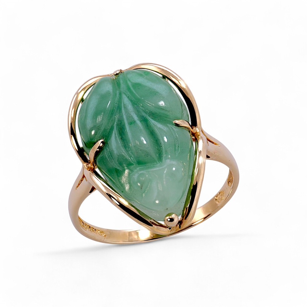 Green Jade Ring 070