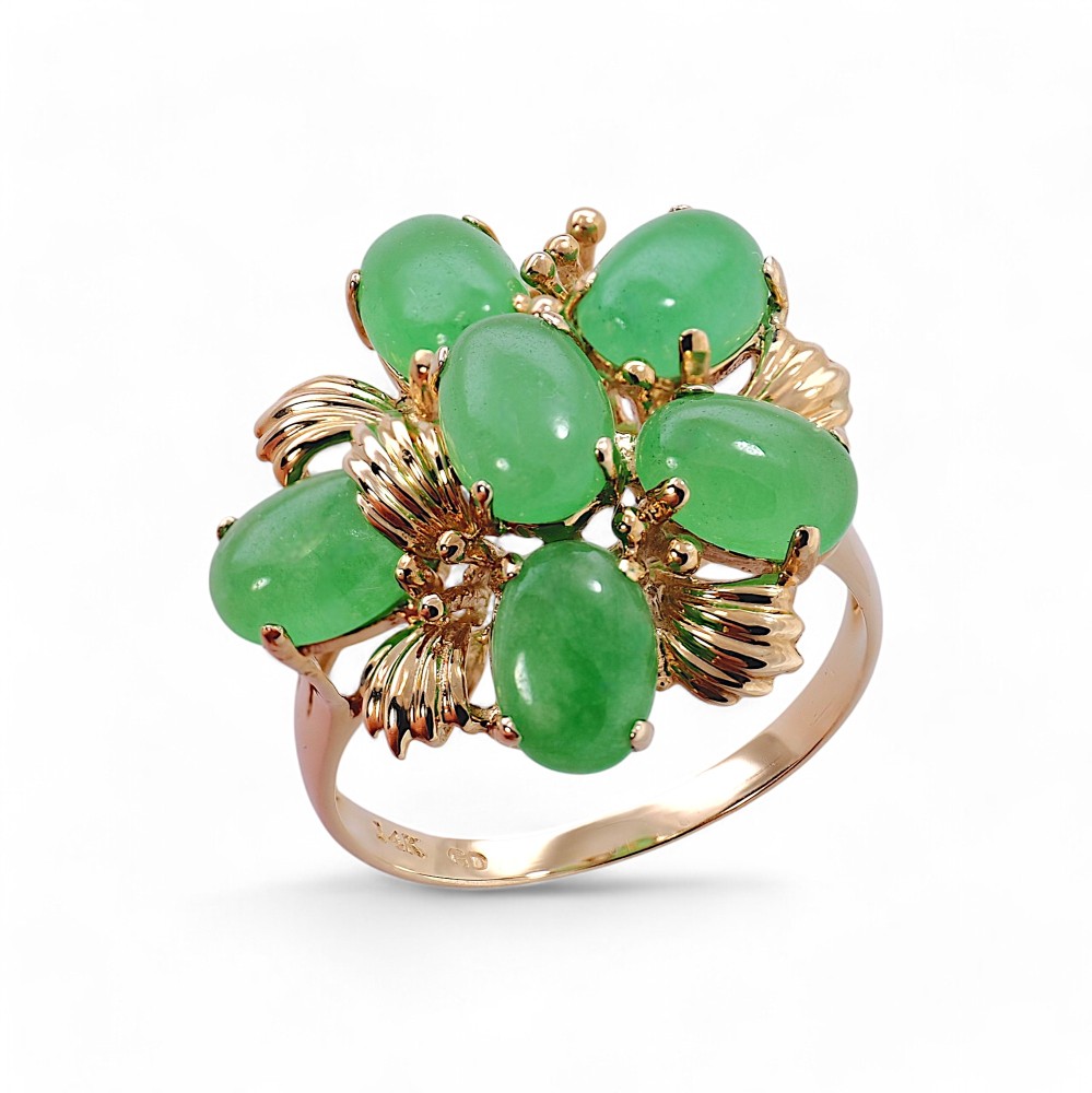 Green Jade Ring 082