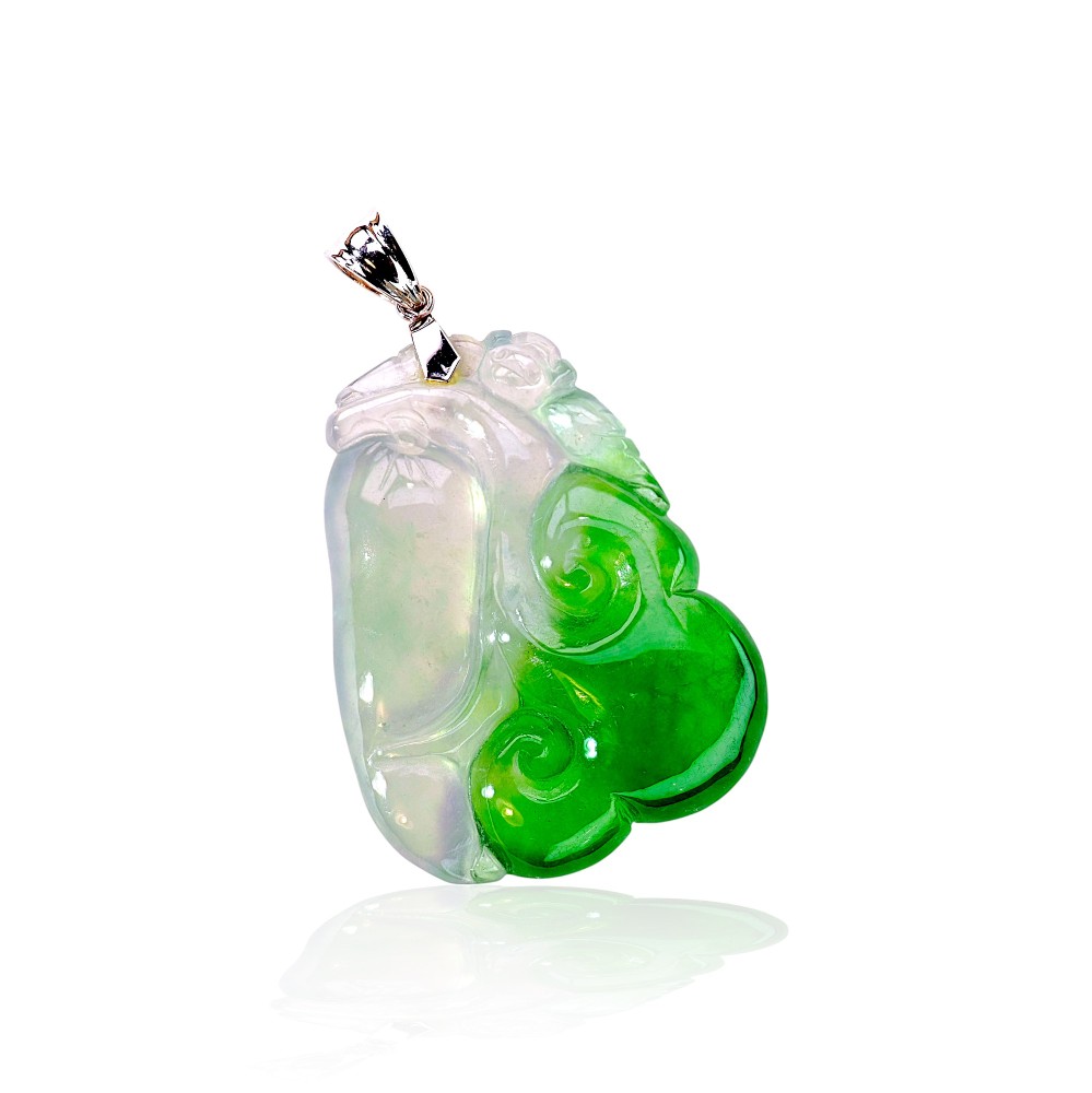 Imperial Jade Pendant 095