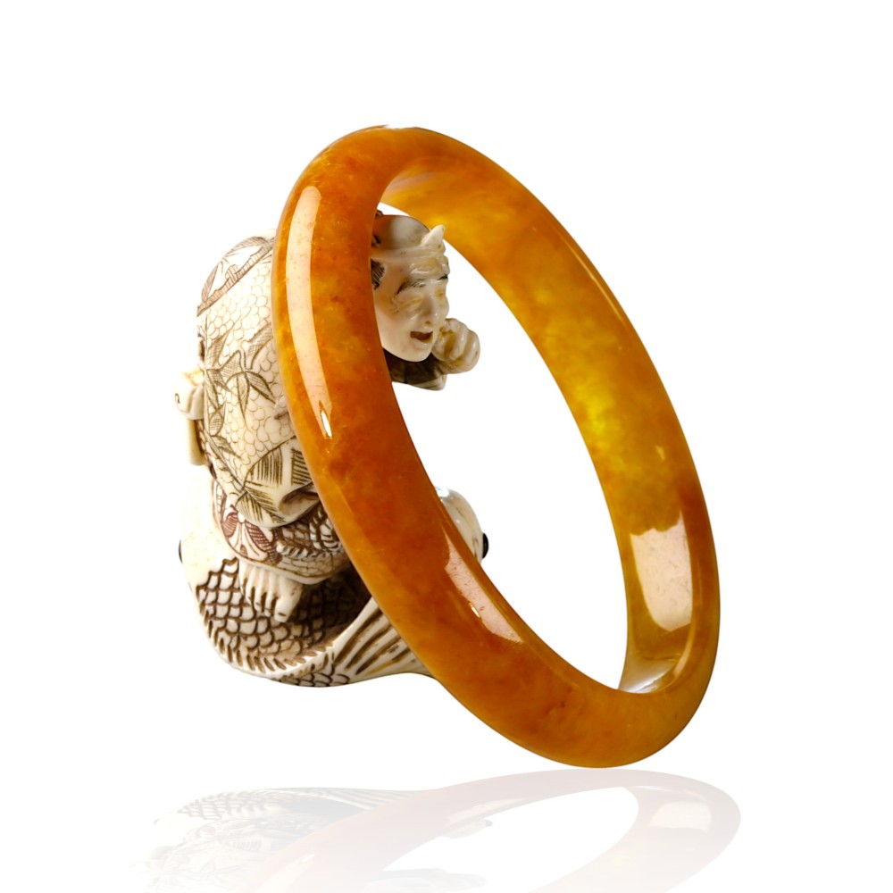 Yellow Jade Bangle 06