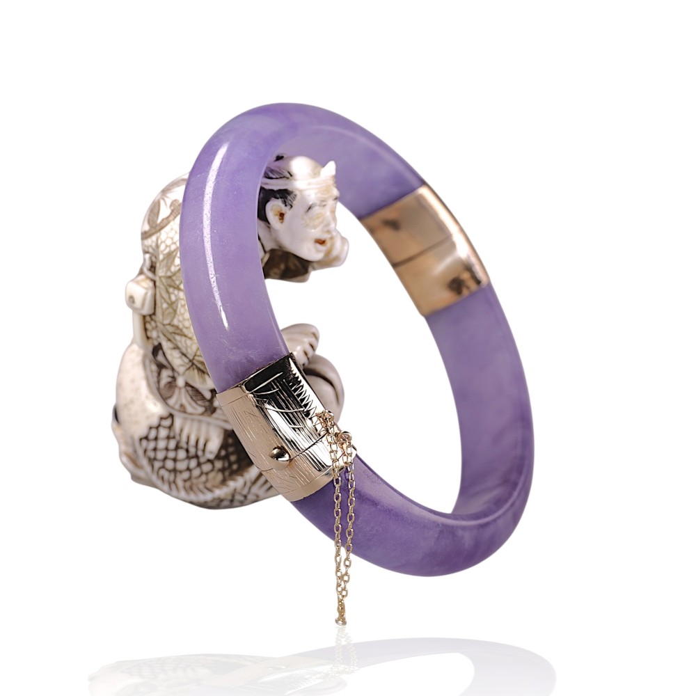 Gold Jade Bangle