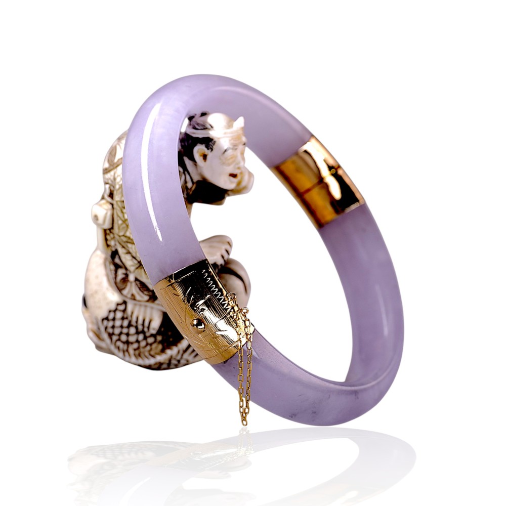 Gold Jade Bangle