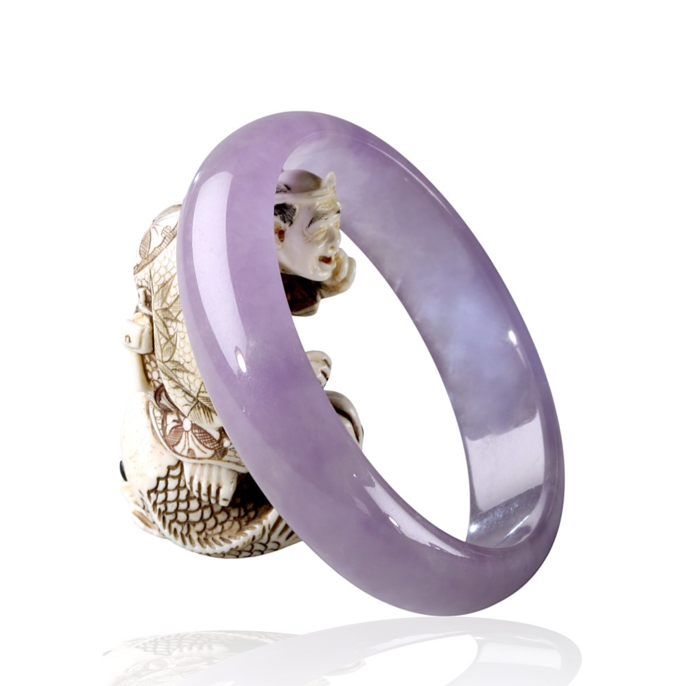 Lavender Jade Bangle