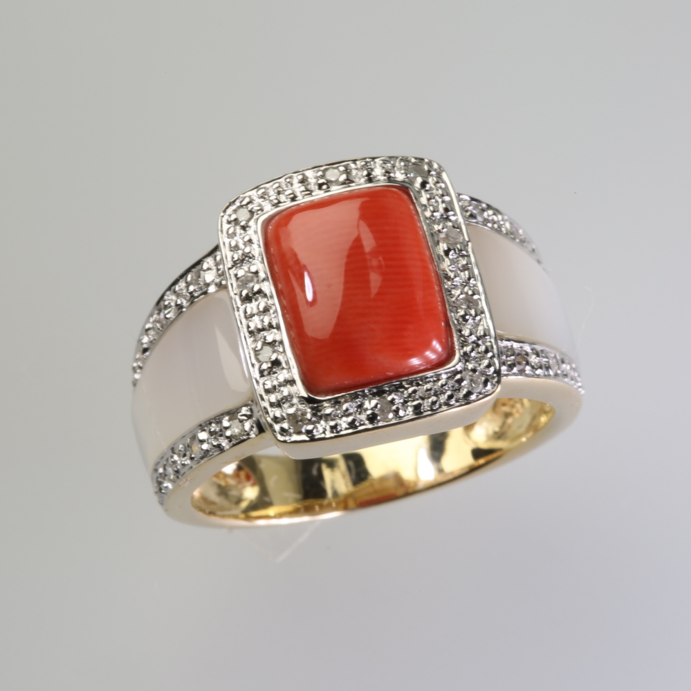 Solid 14K Gold Coral Ring