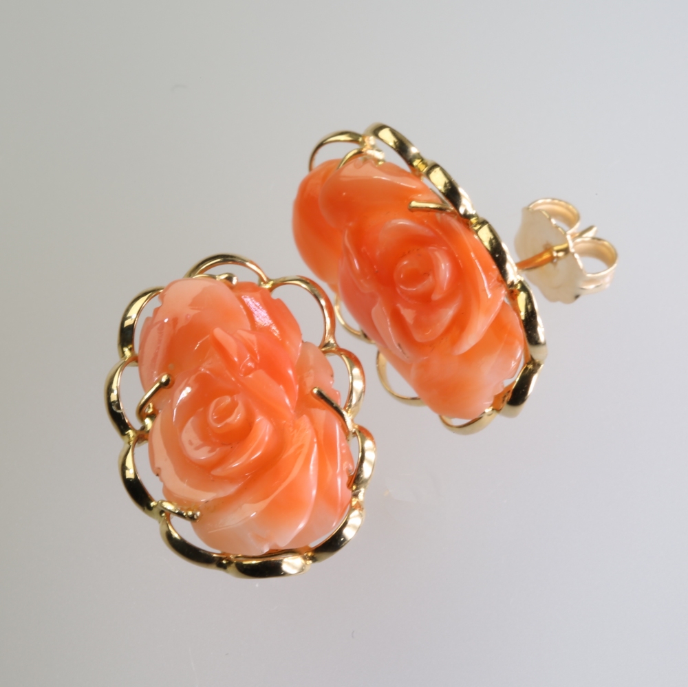 Solid 14K Gold Coral Earrings