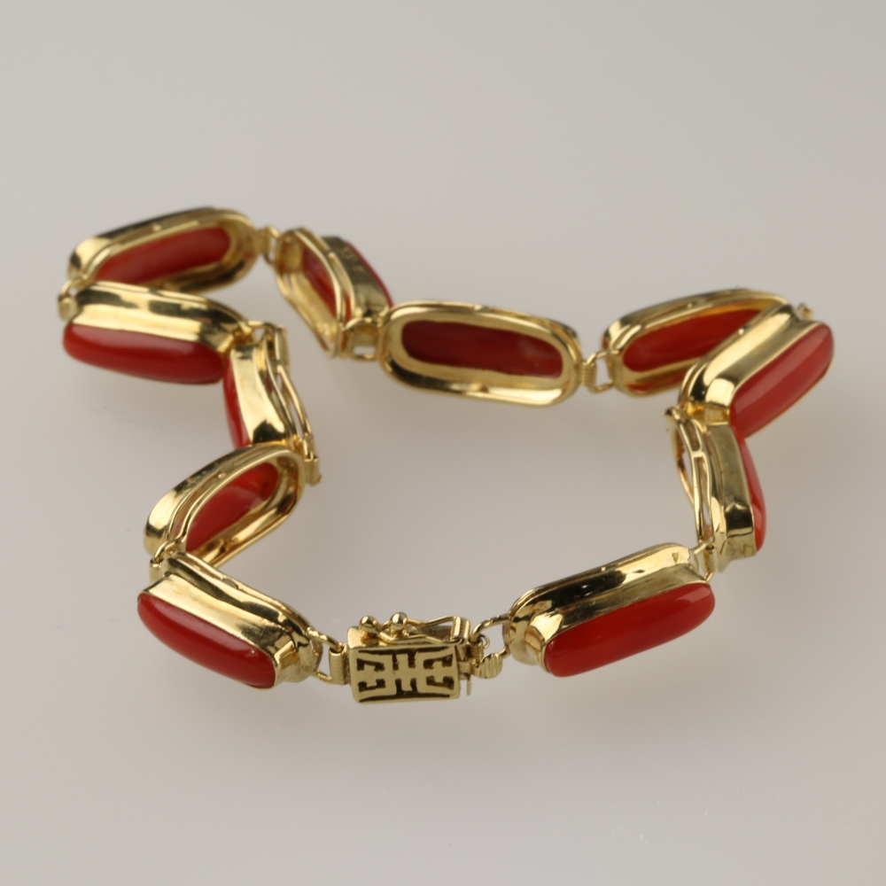 Solid 14K Gold Coral Bracelet