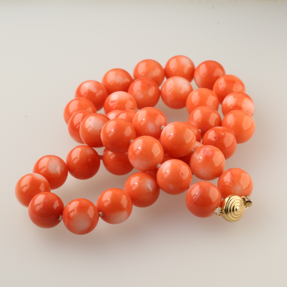 Solid 14K Gold Coral Necklace