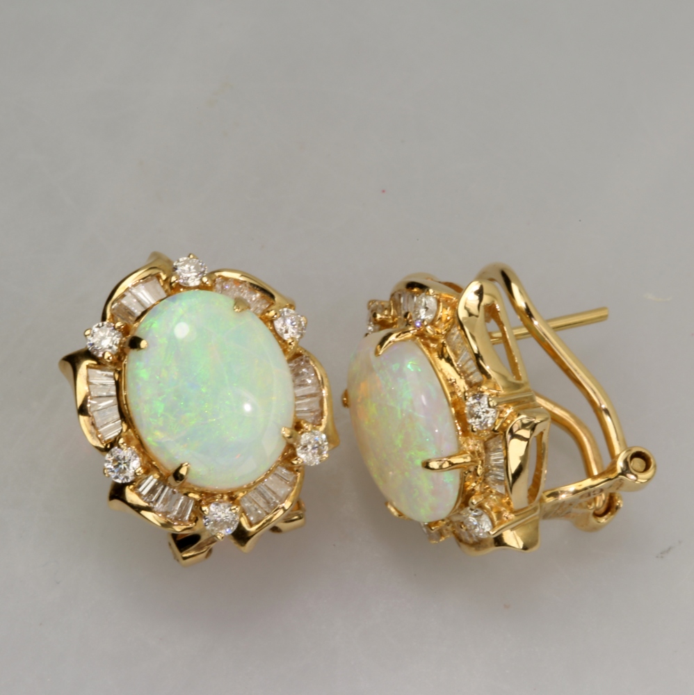14K Gold Fire Opal Earrings