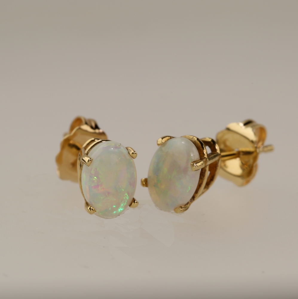 14K Gold Fire Opal Earrings