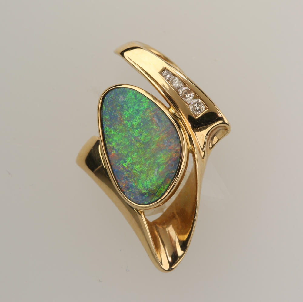 14K Gold Fire Opal Pendant