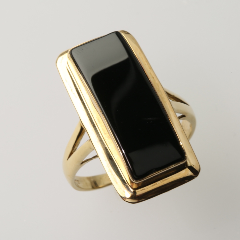 Solid 14K Gold Black Onyx Ring
