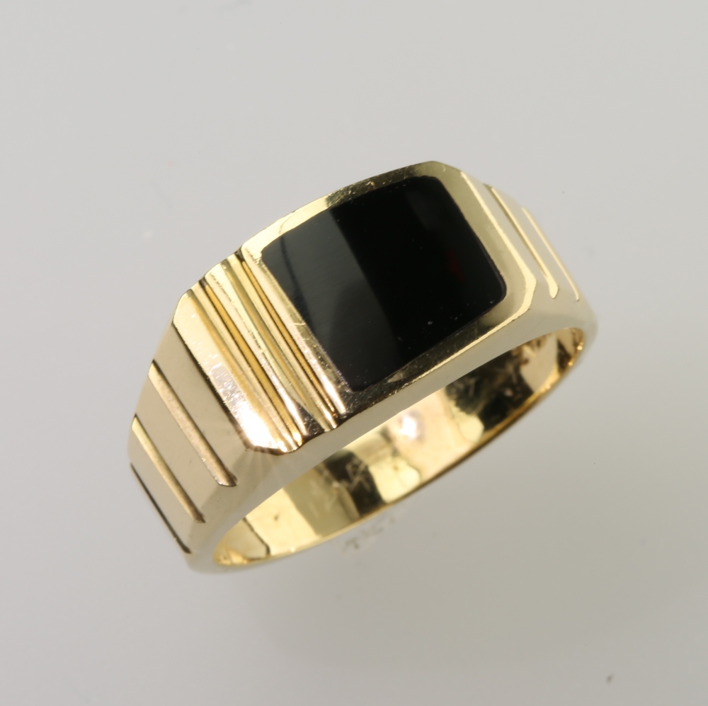 Solid 14K Gold Black Onyx Ring