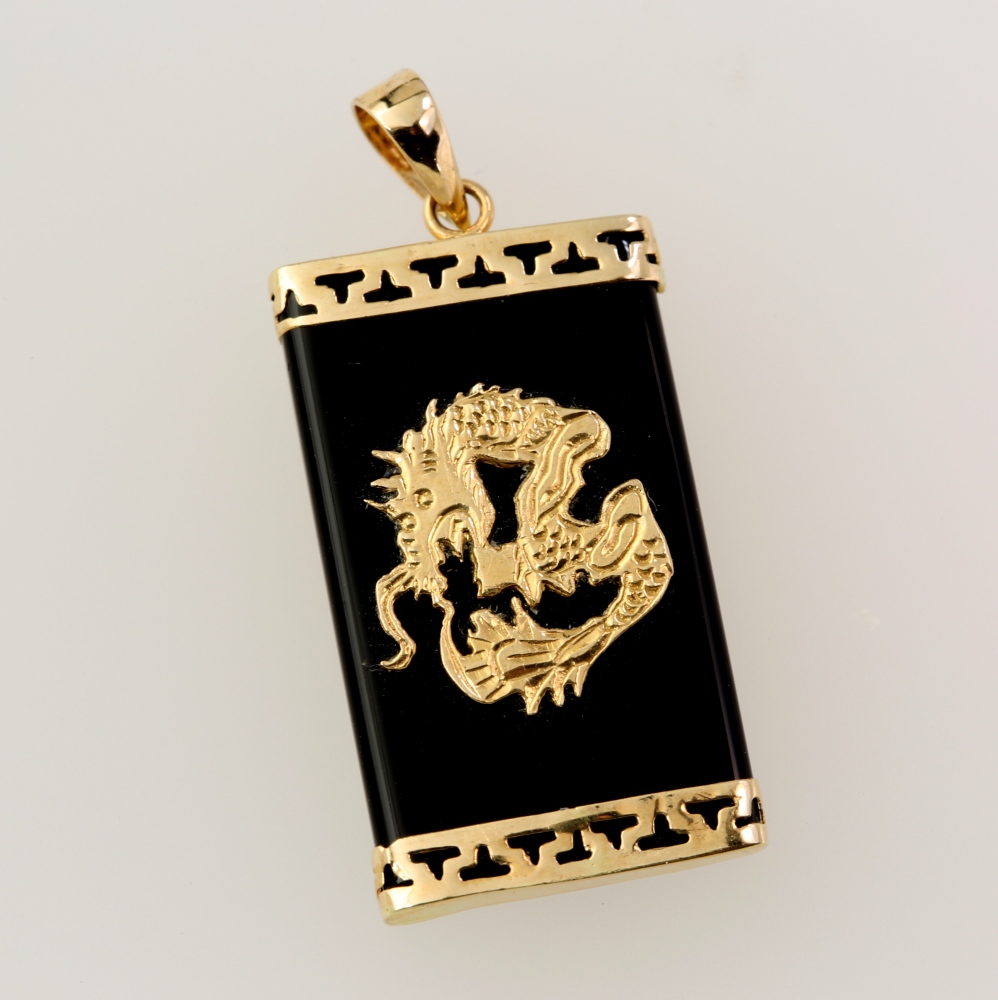 14K Gold Black Onyx Pendant