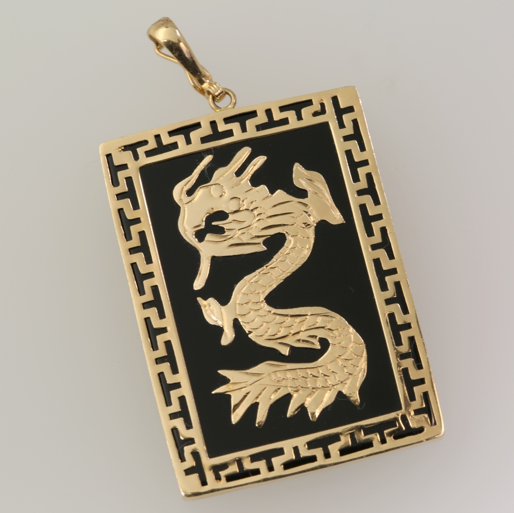 14K Gold Black Onyx Pendant