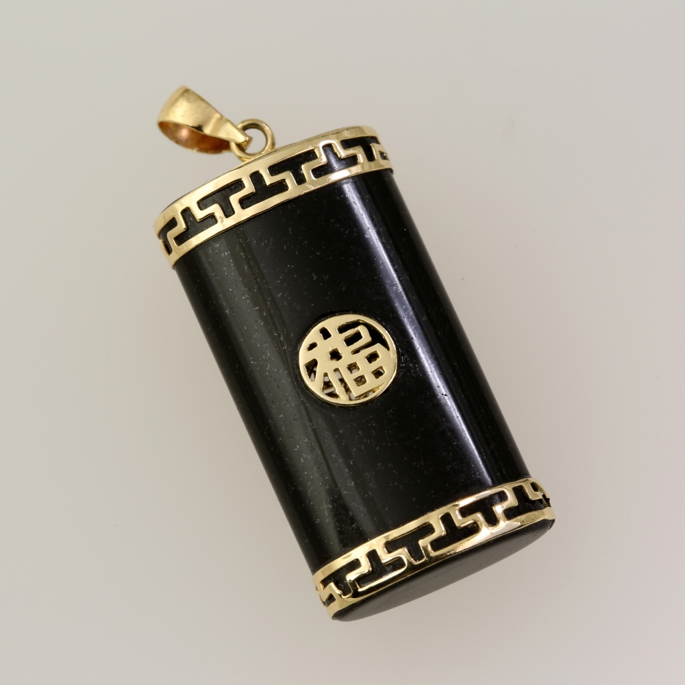 14K Gold Black Onyx Pendant