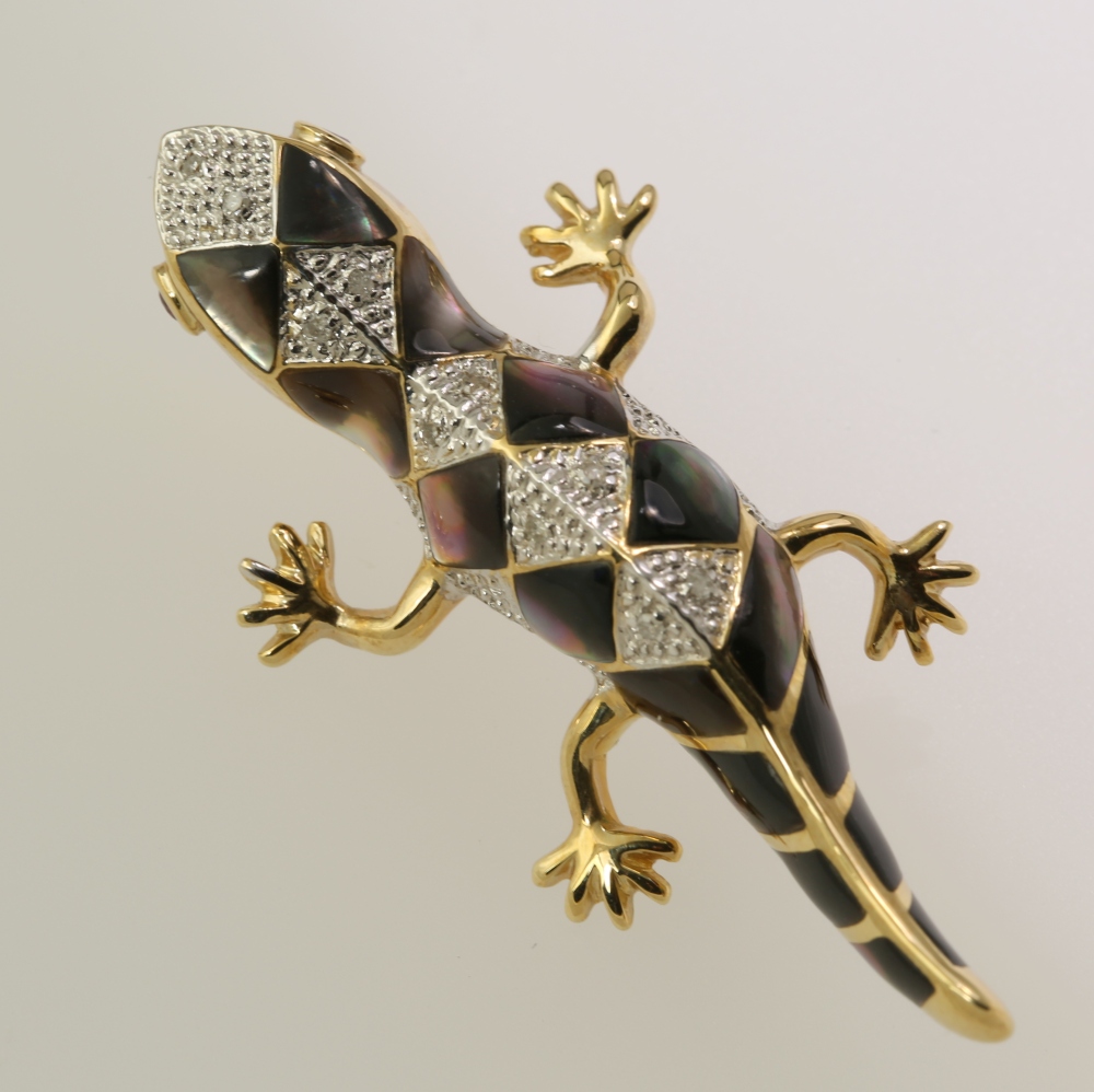 14K Gold Black Onyx Pendant