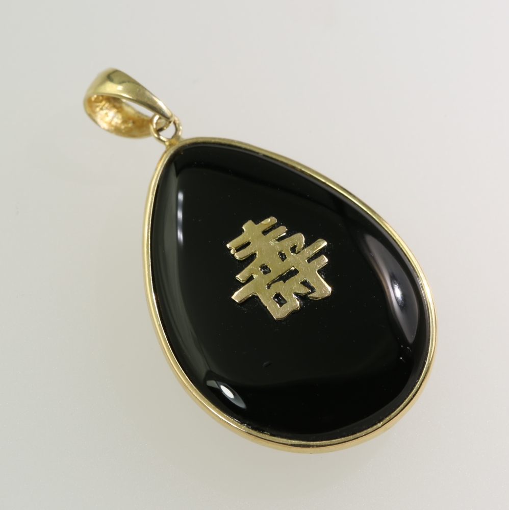 14K Gold Black Onyx Pendant