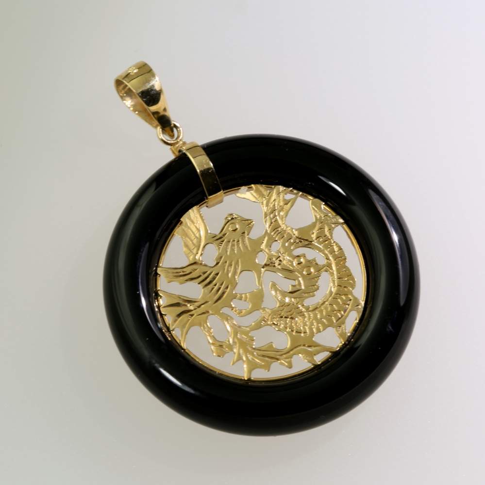 14K Gold Black Onyx Pendant