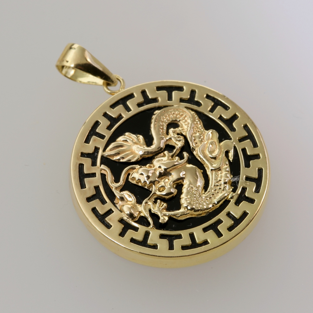 14K Gold Black Onyx Pendant