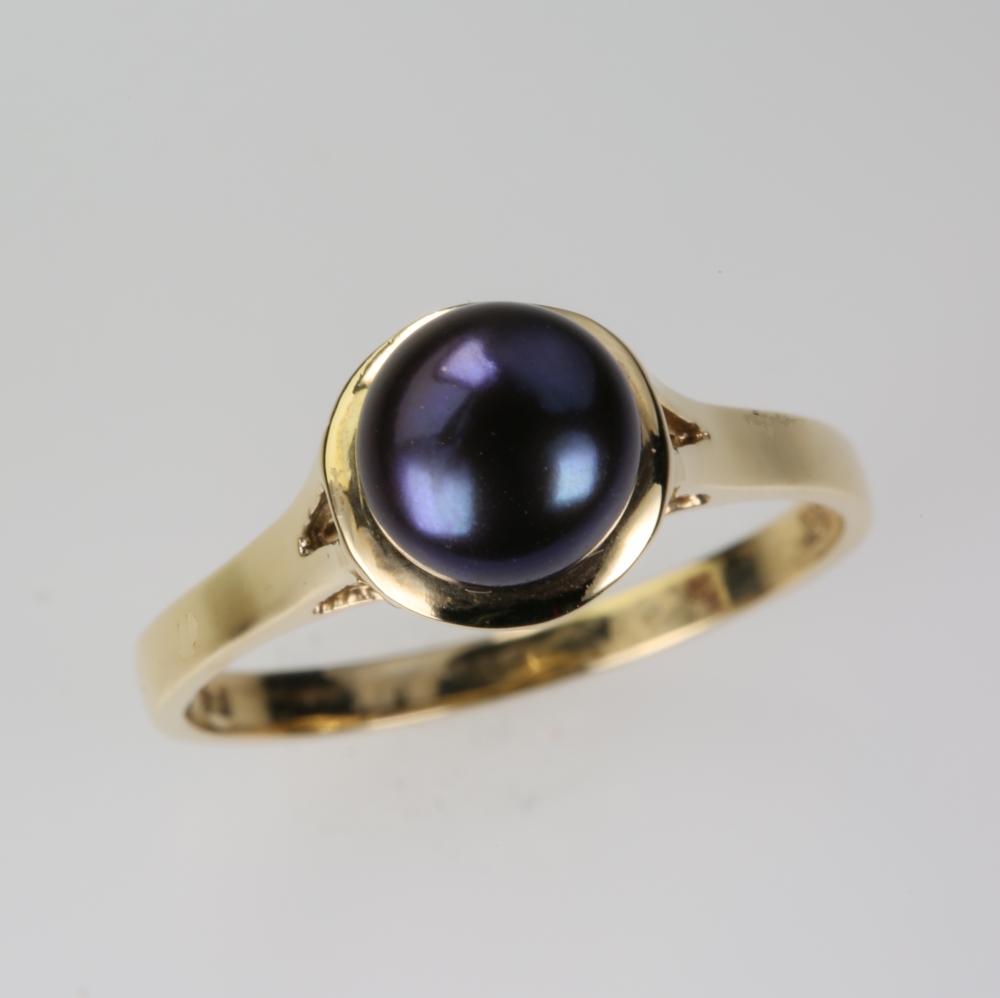 Solid 14K Gold Cultured Pearl Ring