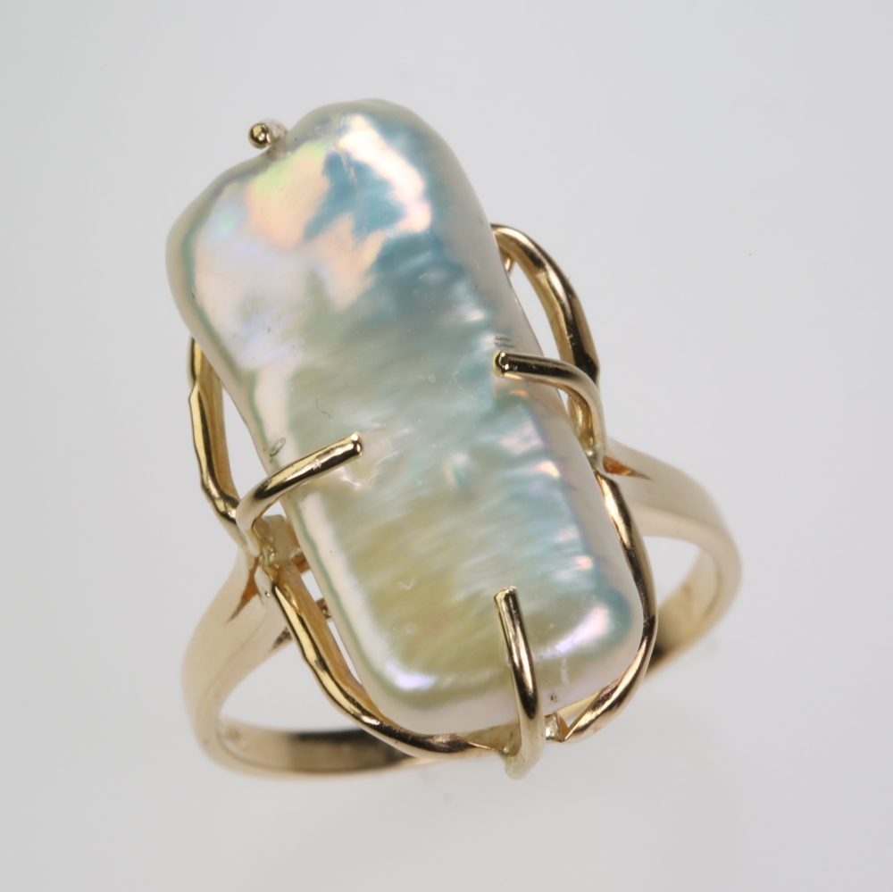 Solid 14K Gold Biwa Pearl Ring