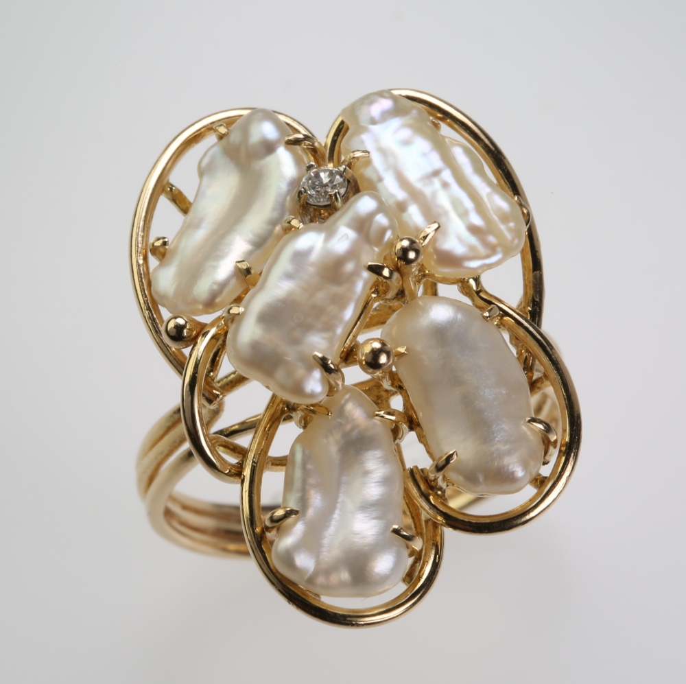 Solid 14K Gold Biwa Pearl Ring