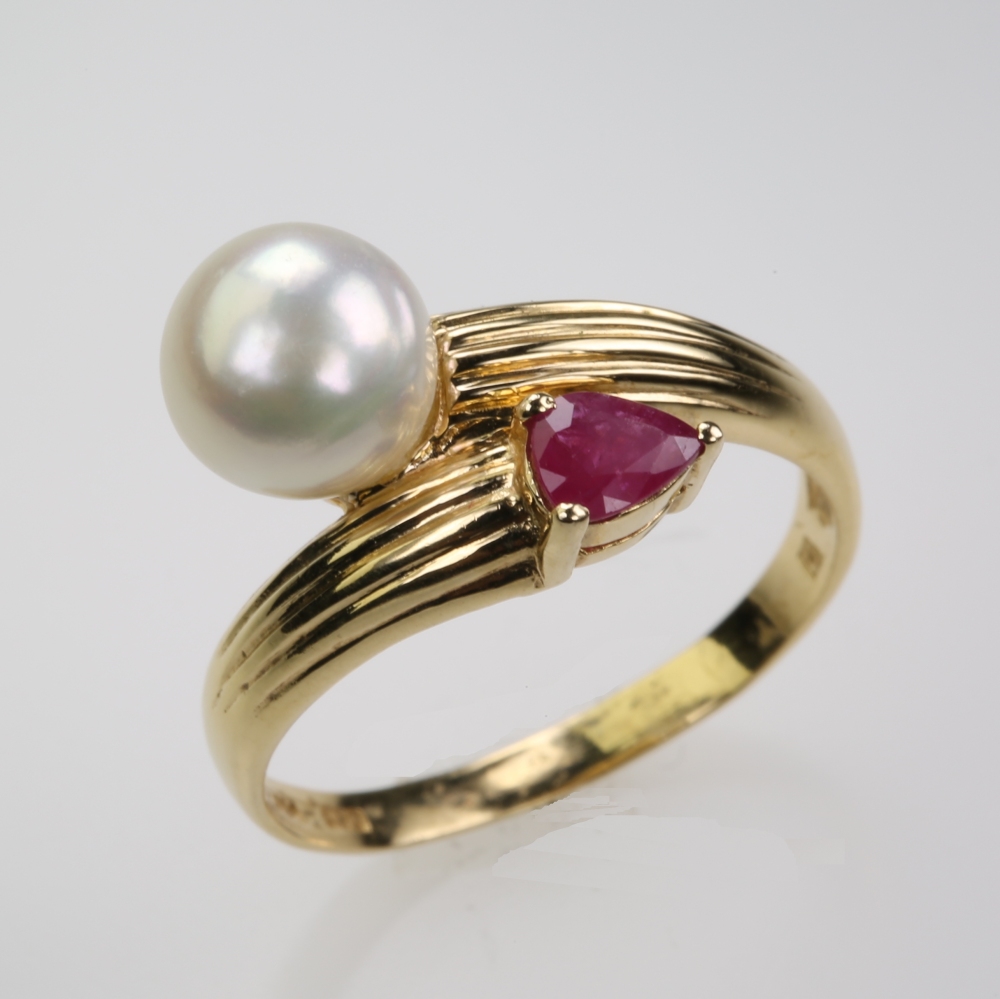 Solid 14K Gold Cultured Pearl Ring