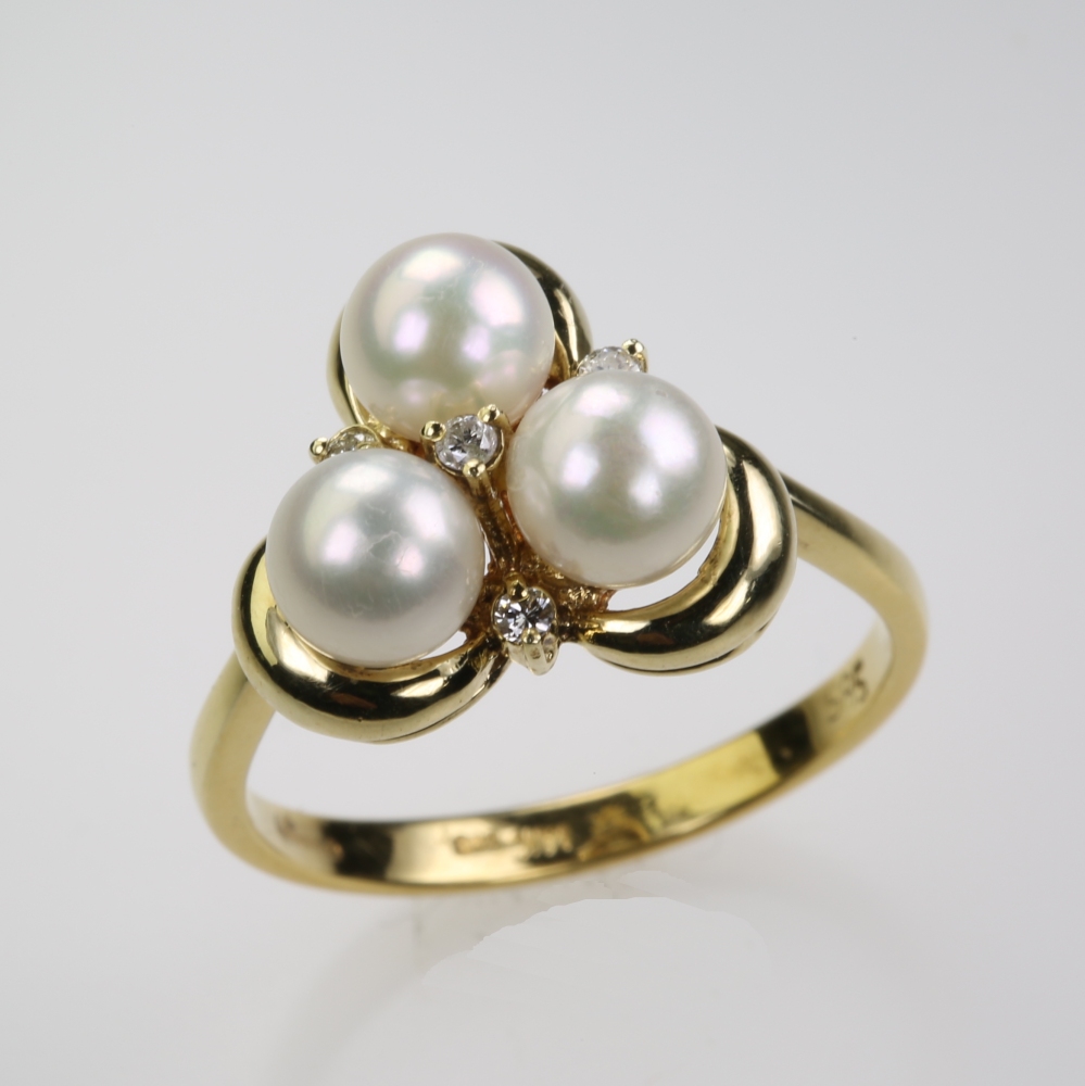 Solid 14K Gold Cultured Pearl Ring