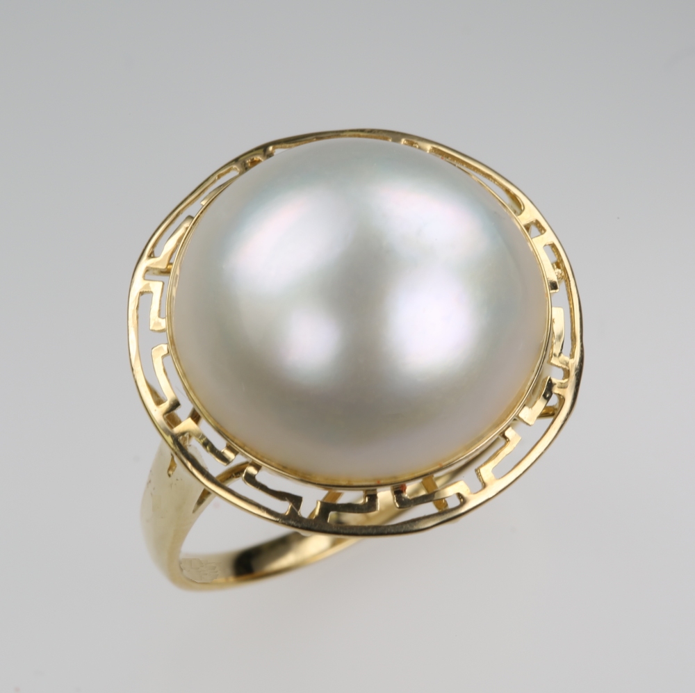 Solid 14K Gold Mabe Pearl Ring