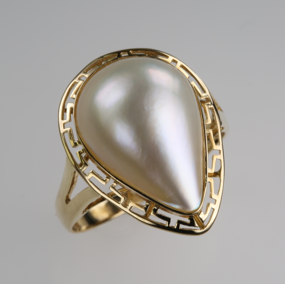 Solid 14K Gold Mabe Pearl Ring
