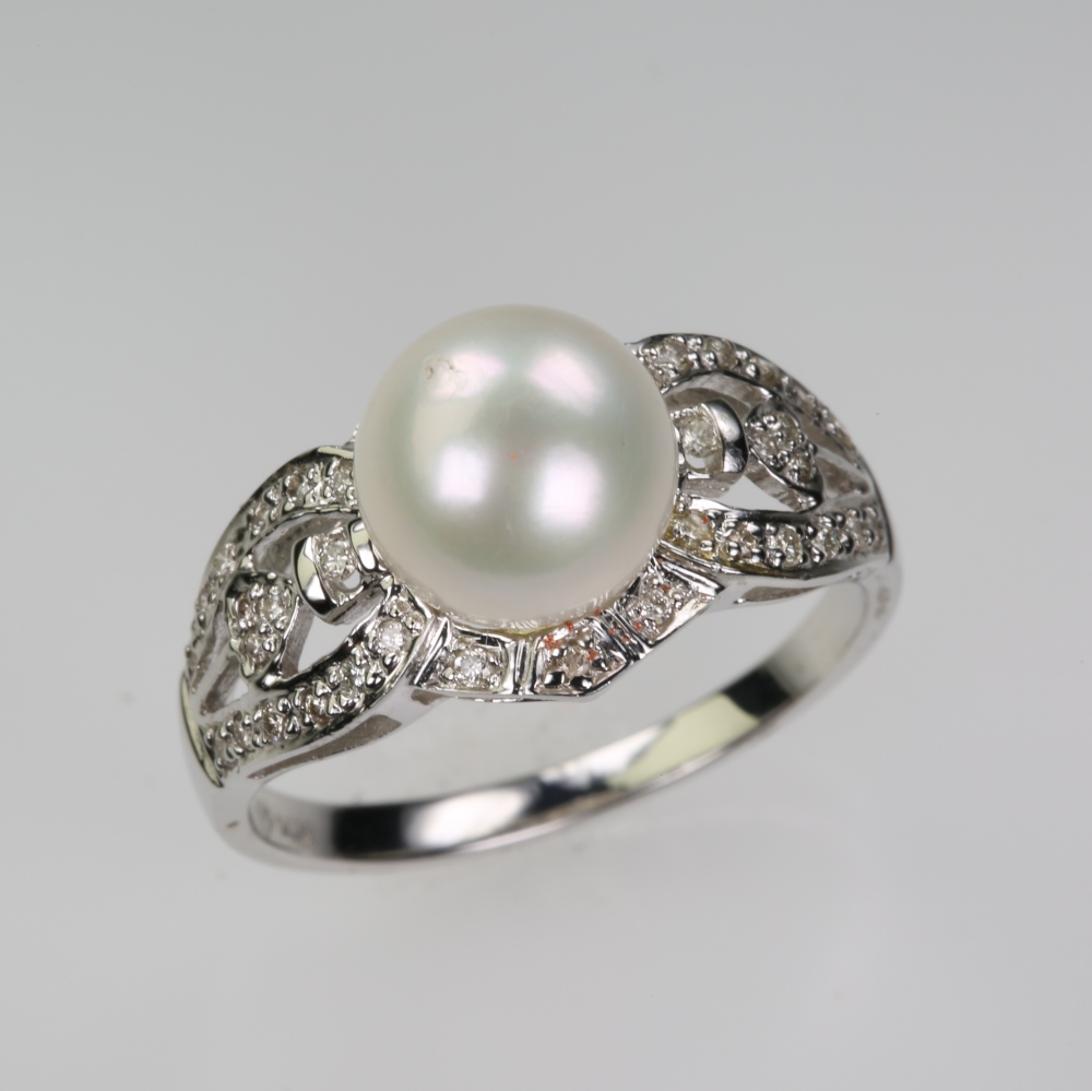 Solid 14K Gold South Sea Pearl Ring
