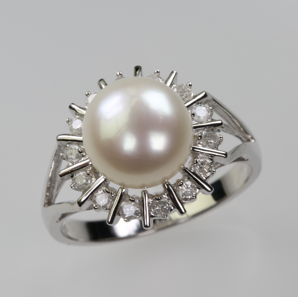 Solid 14K Gold South Sea Pearl Ring