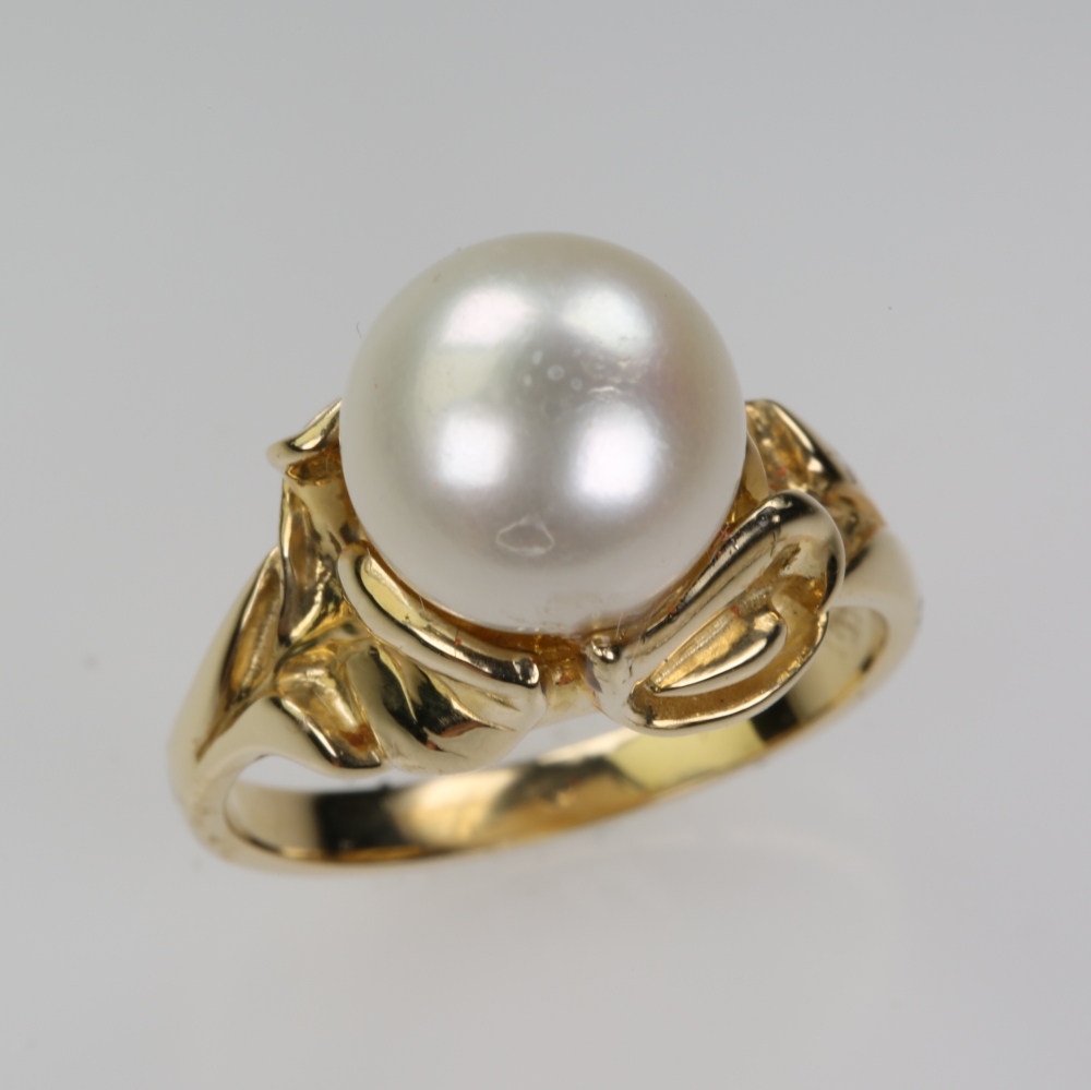 Solid 14K Gold South Sea Pearl Ring