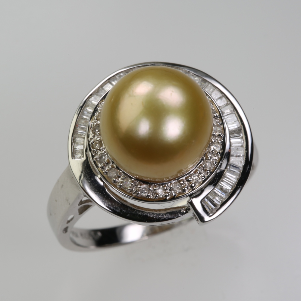 Solid 14K Gold South Sea Pearl Ring