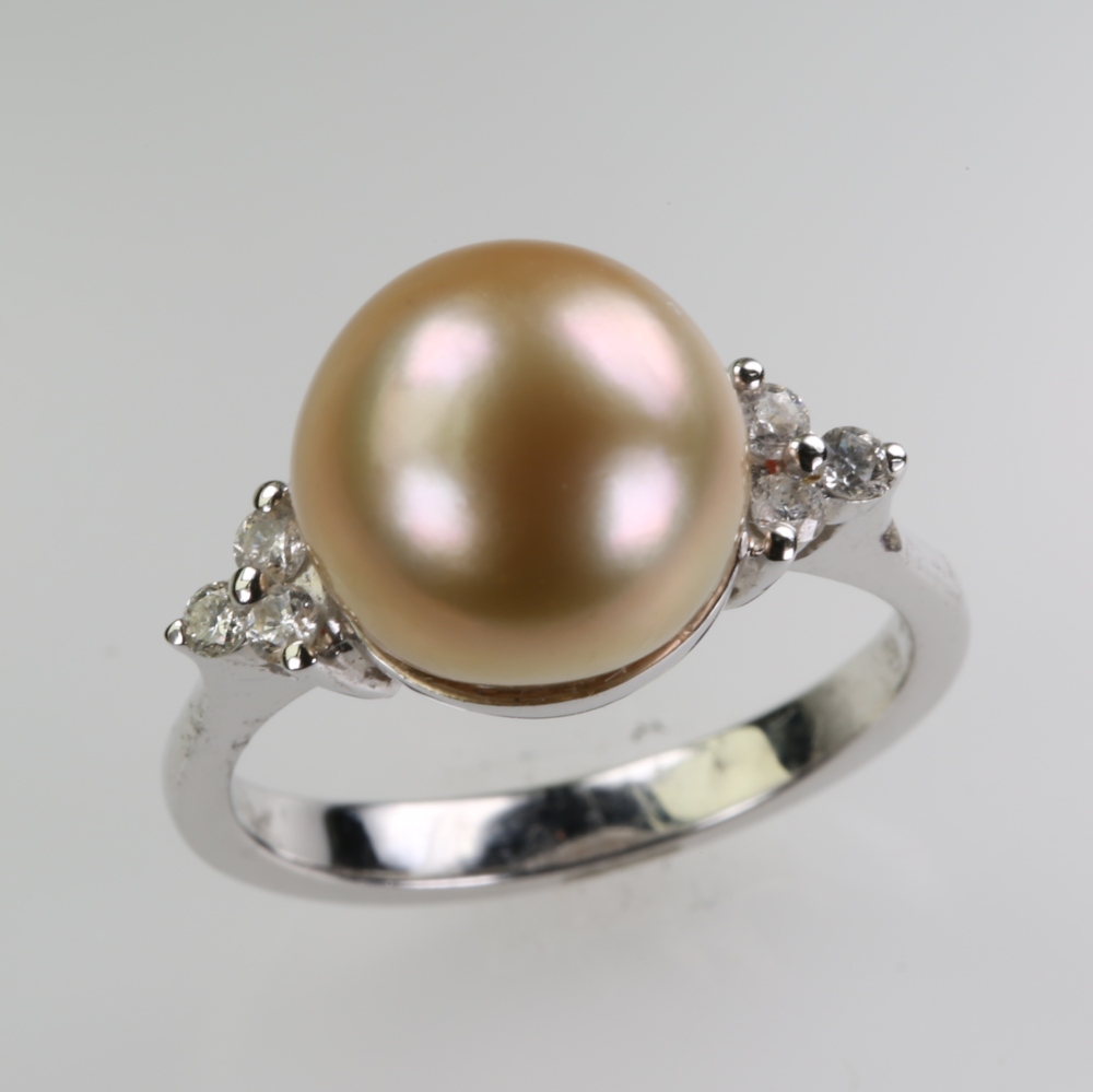 Solid 14K Gold South Sea Pearl Ring