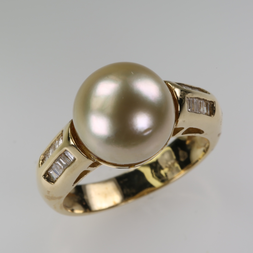 Solid 14K Gold South Sea Pearl Ring