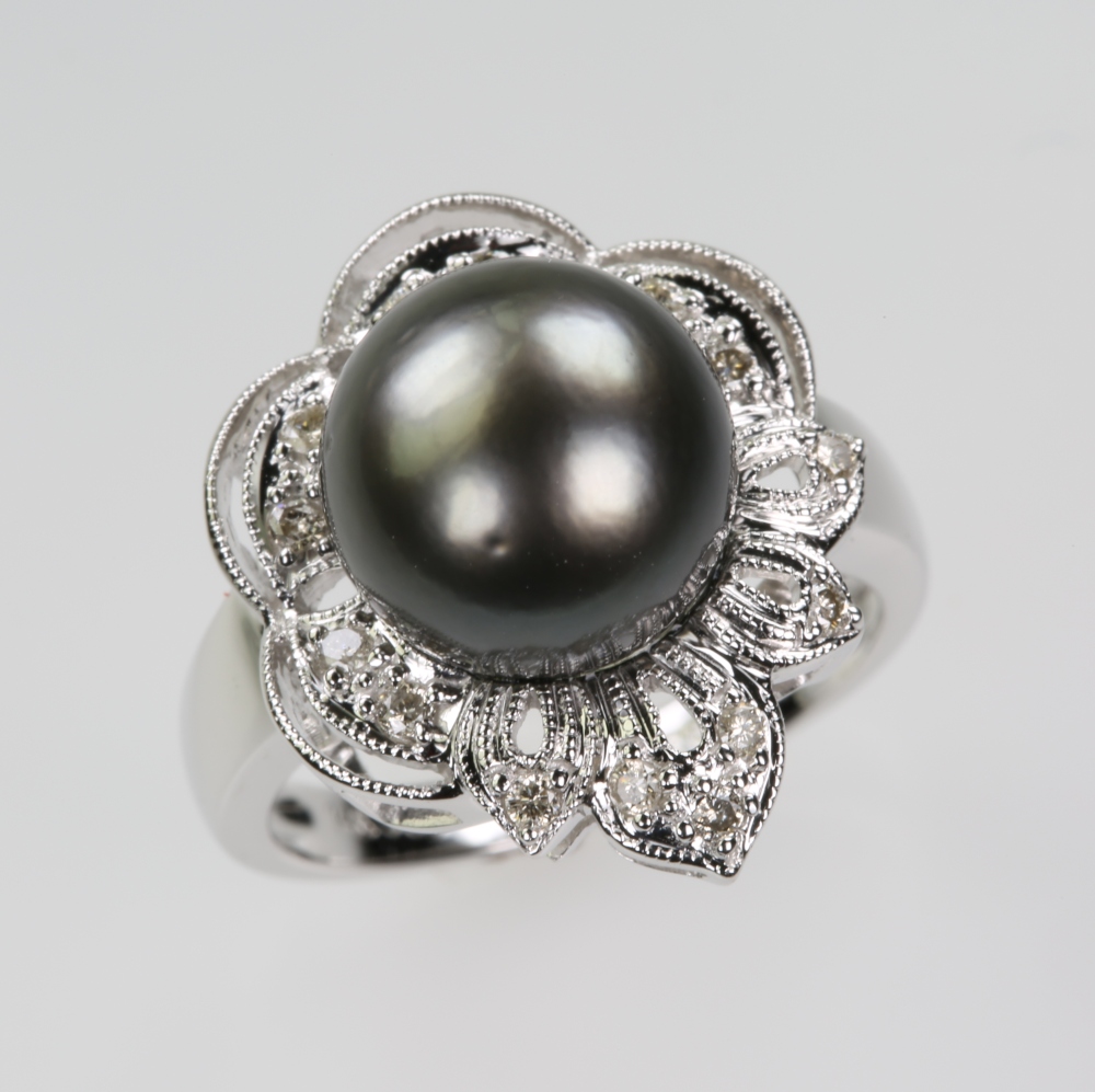 Solid 14K Gold South Sea Pearl Ring