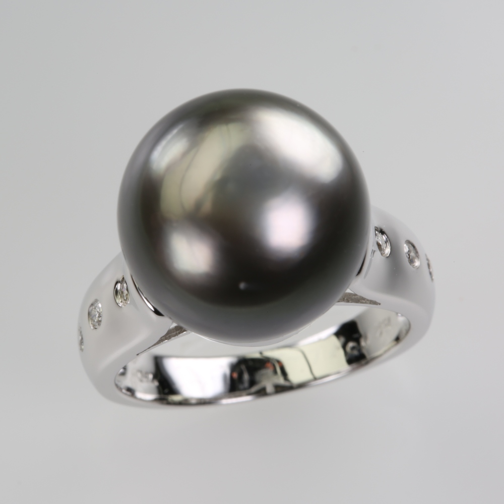 Solid 14K Gold South Sea Pearl Ring