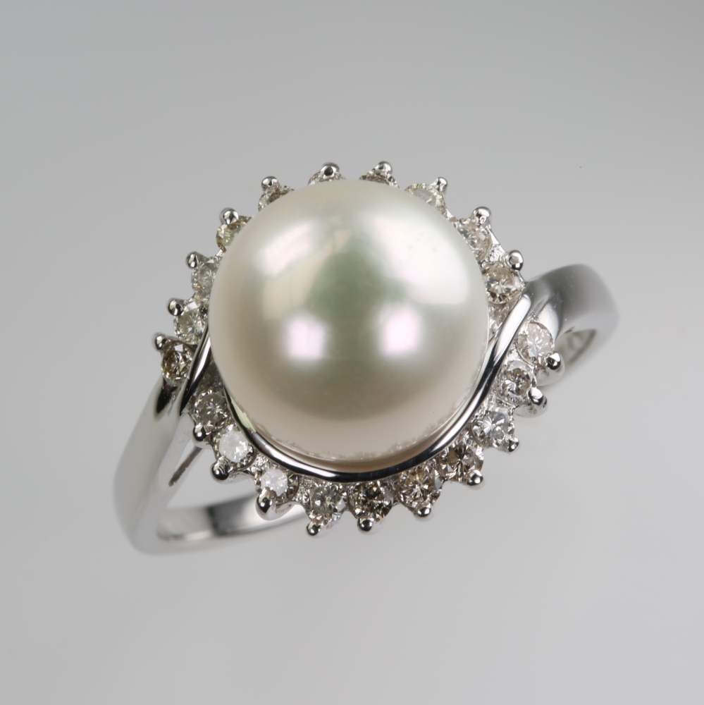 Solid 14K Gold South Sea Pearl Ring