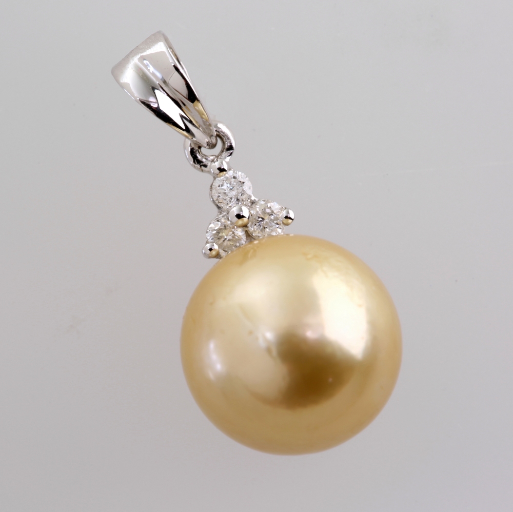 Solid 14K Gold  Golden South Sea Pearl Pendant
