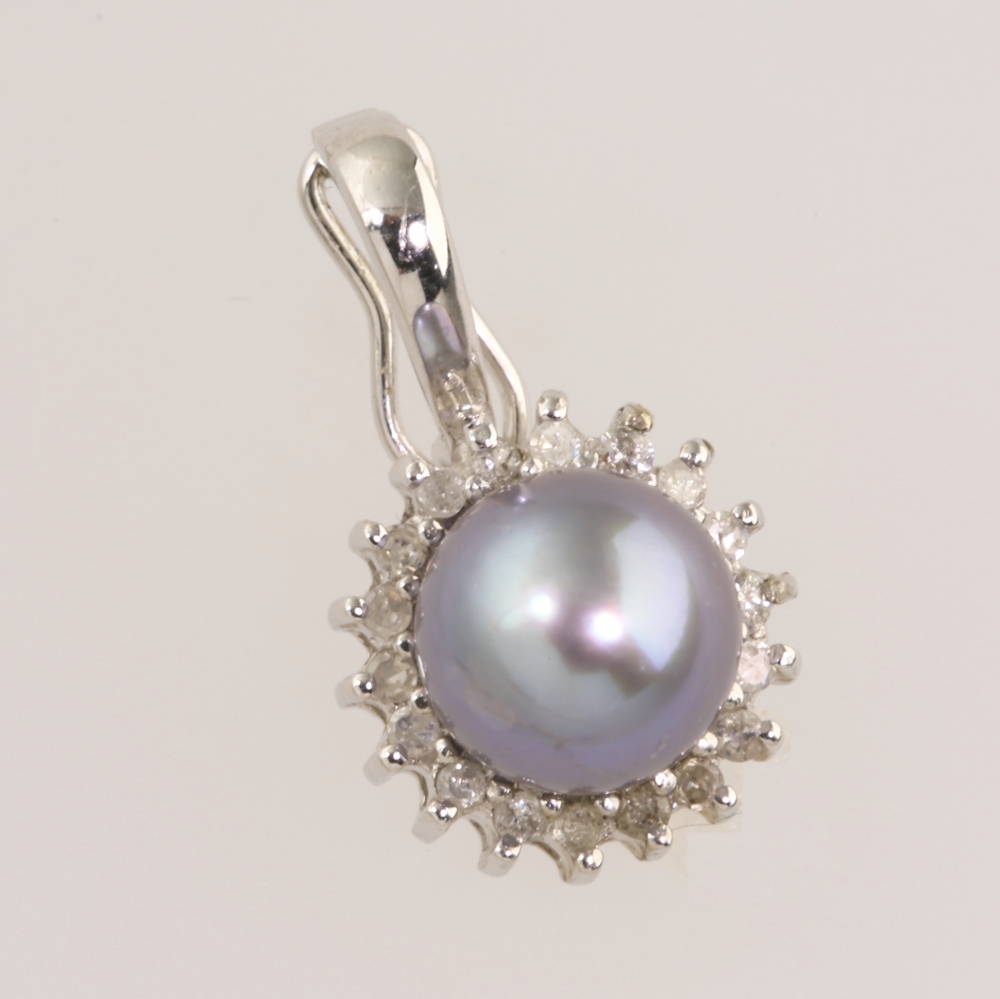 Solid 14K Gold Genuine Pearl Pendant