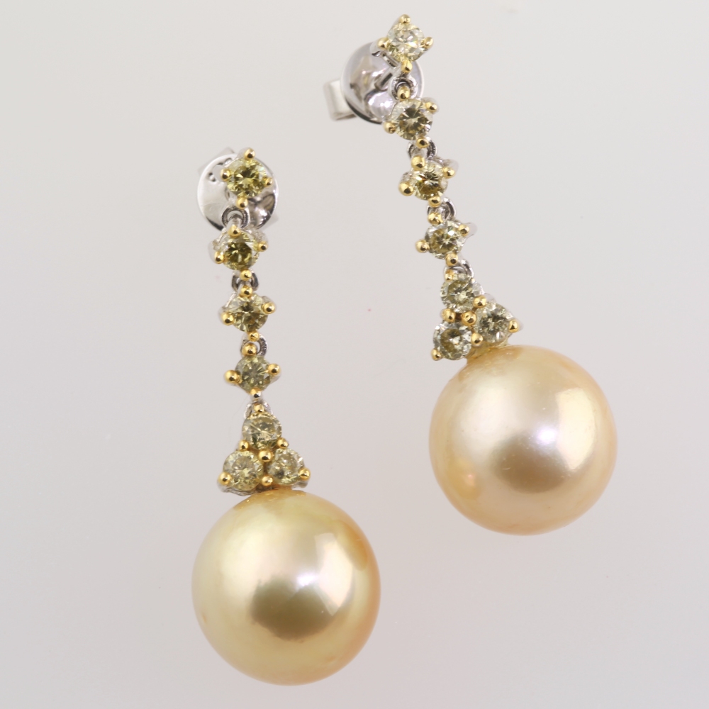 Solid 14K Gold South Sea Pearl Earrings