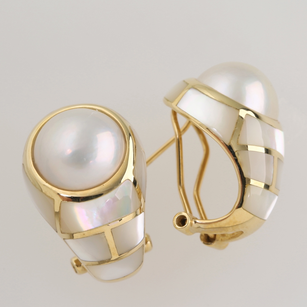 Solid 14K Gold Mabe Pearl Earrings
