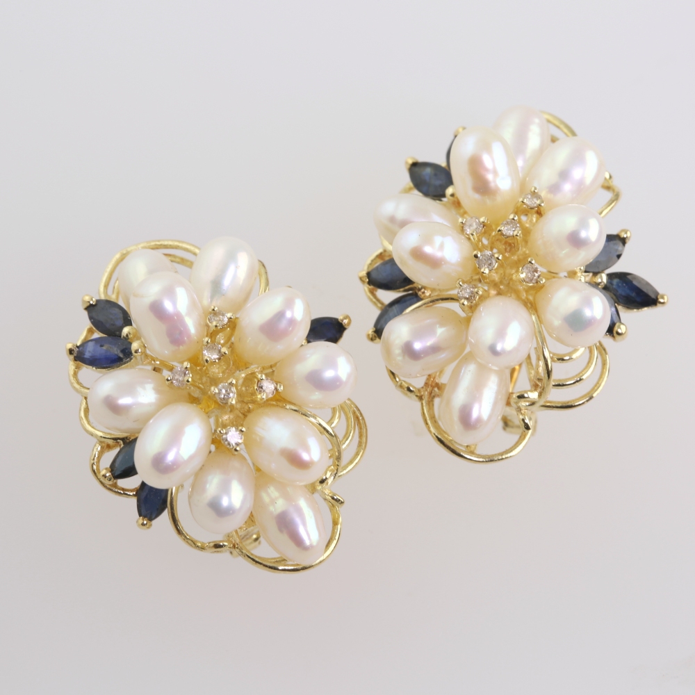 Solid 14K Gold Dangling Cultured Pearl Earrings