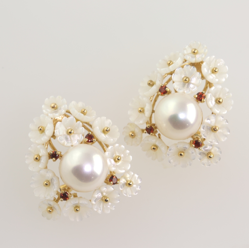 Solid 14K Gold Dangling Cultured Pearl Earrings