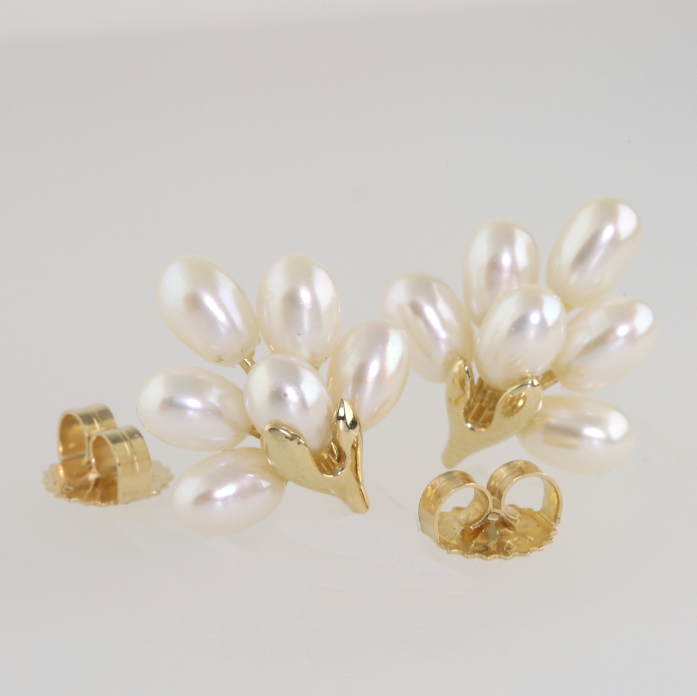 Solid 14K Gold Dangling Cultured Pearl Earrings