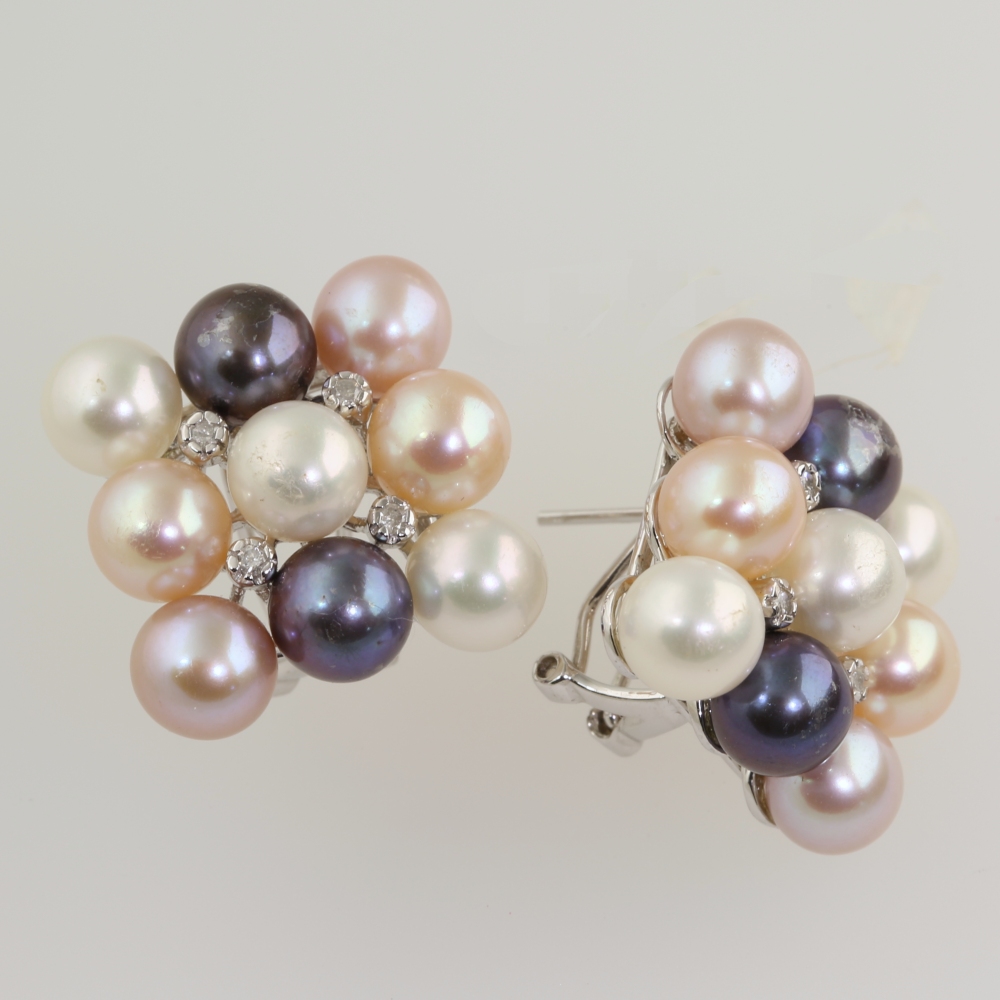 Solid 14K Gold Cultured Pearl Earrings