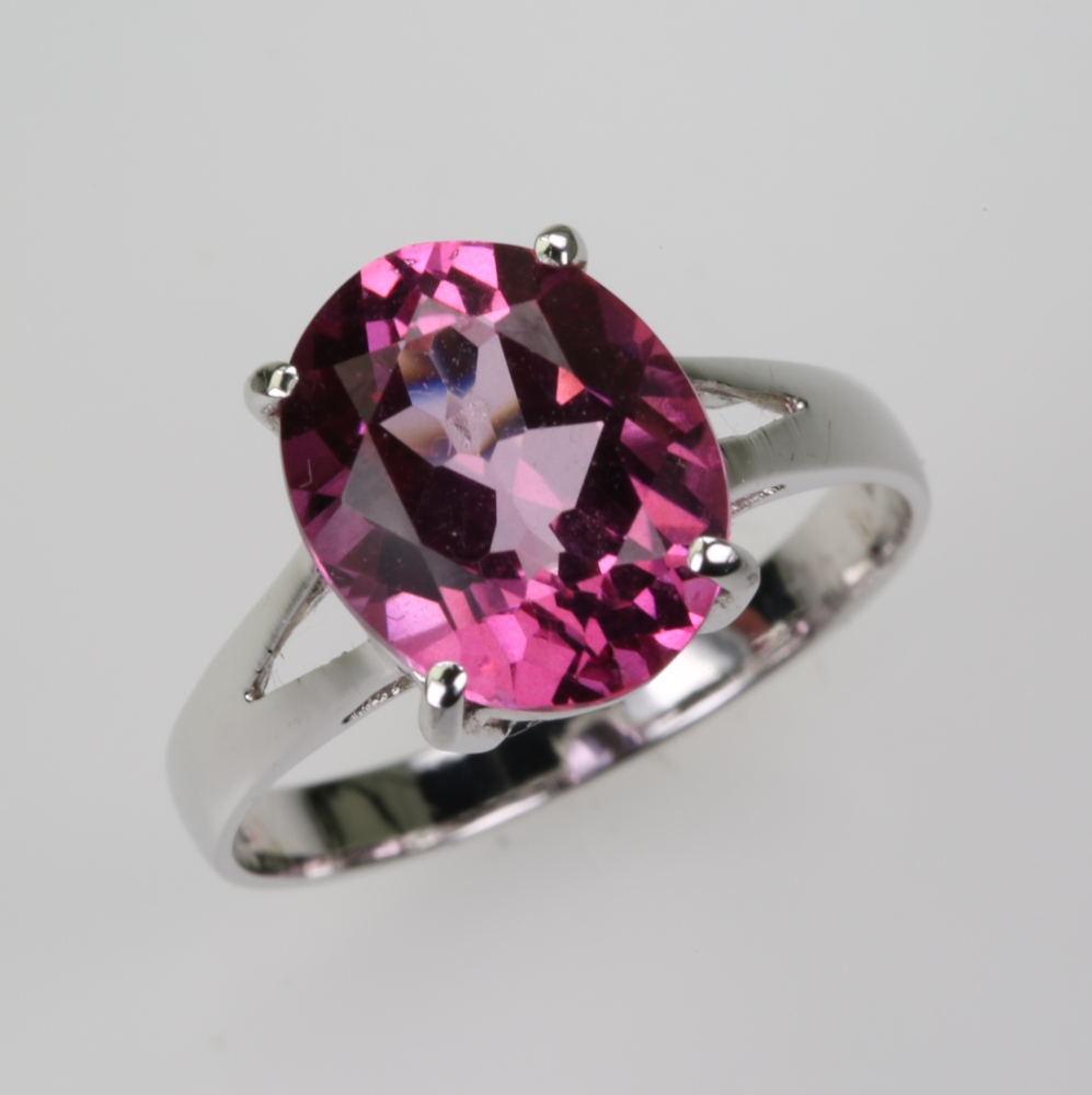 Solid 14 karat Gold Topaz Ring