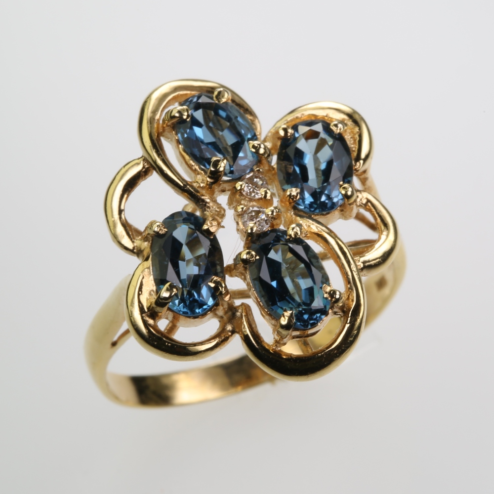 Solid 14 karat Gold Topaz Ring