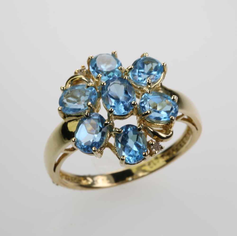 Solid 14 karat Gold Topaz Ring
